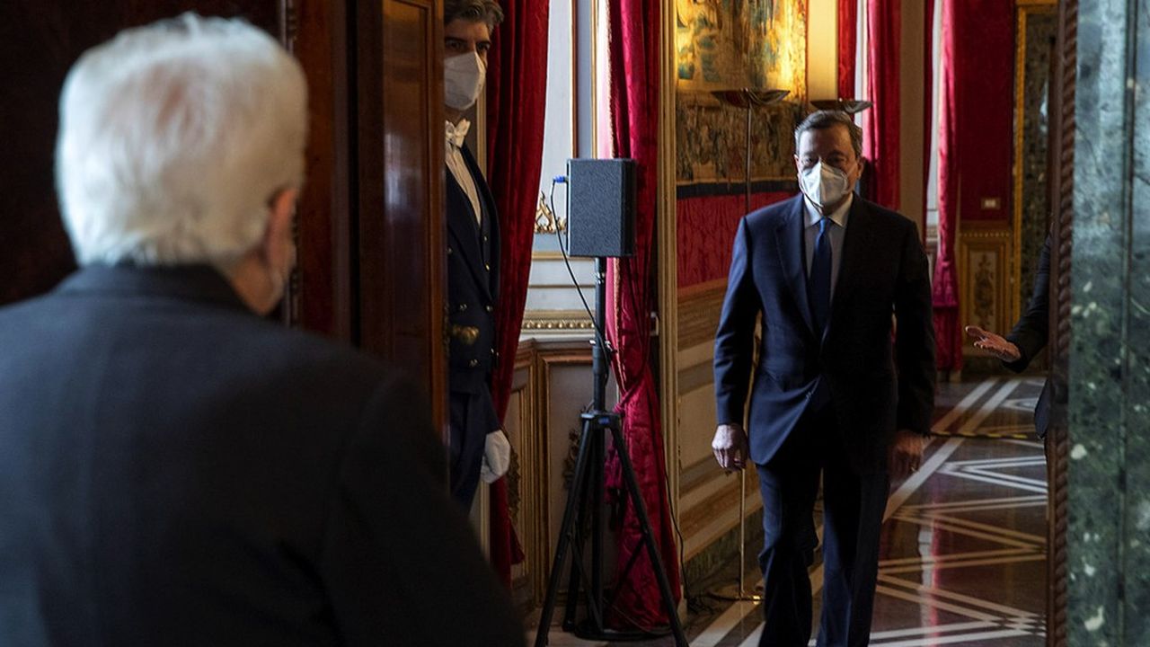 Mario Draghi et le président italien Sergio Mattarella, au palais du Quirinal à Rome, le 3 février 2021.