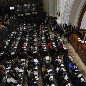 L'Union européenne comme les Etats-Unis ne reconnaît pas la nouvelle assemblée populaire, dominée par le parti de Nicolás Maduro