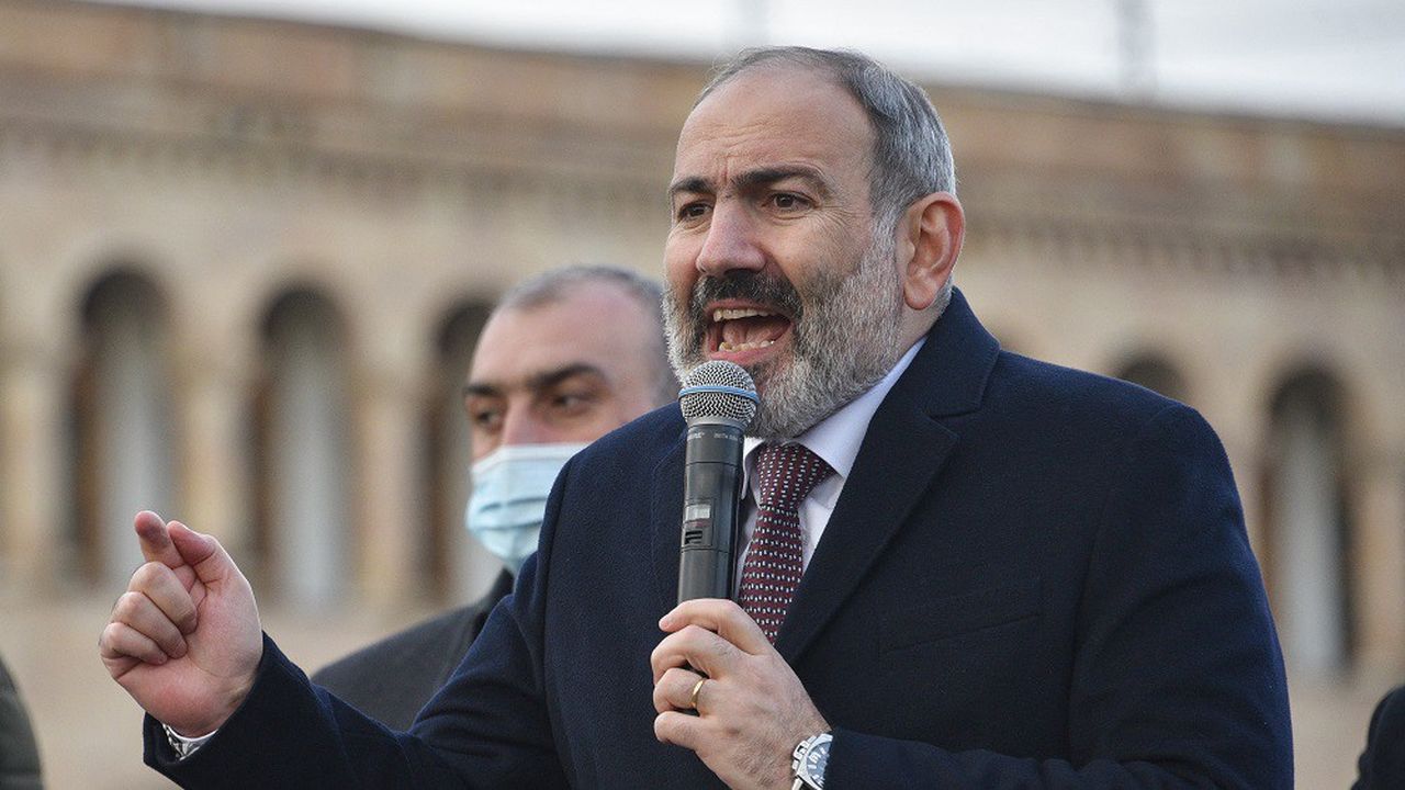 Nikol Pachinyan a qualifié l'appel des militaires à son départ de « réaction sous le coup de l'émotion ».