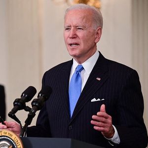 Joe Biden a salué ce vote au Sénat, estimant que son pays avait « désespérément besoin » de ce plan de relance.