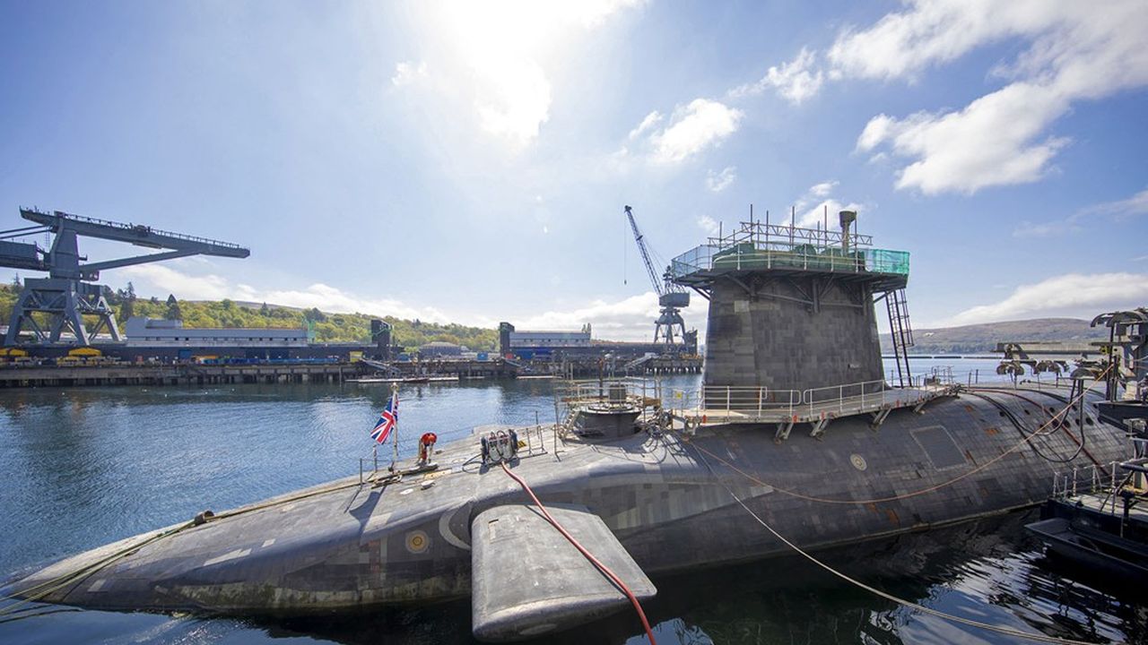 Le sous-marin nucléaire Le Vigilant, photographié en avril 2019 à la base navale de Faslane en Ecosse. Boris Johnson souhaite renforcer la force de frappe nucléaire britannique.