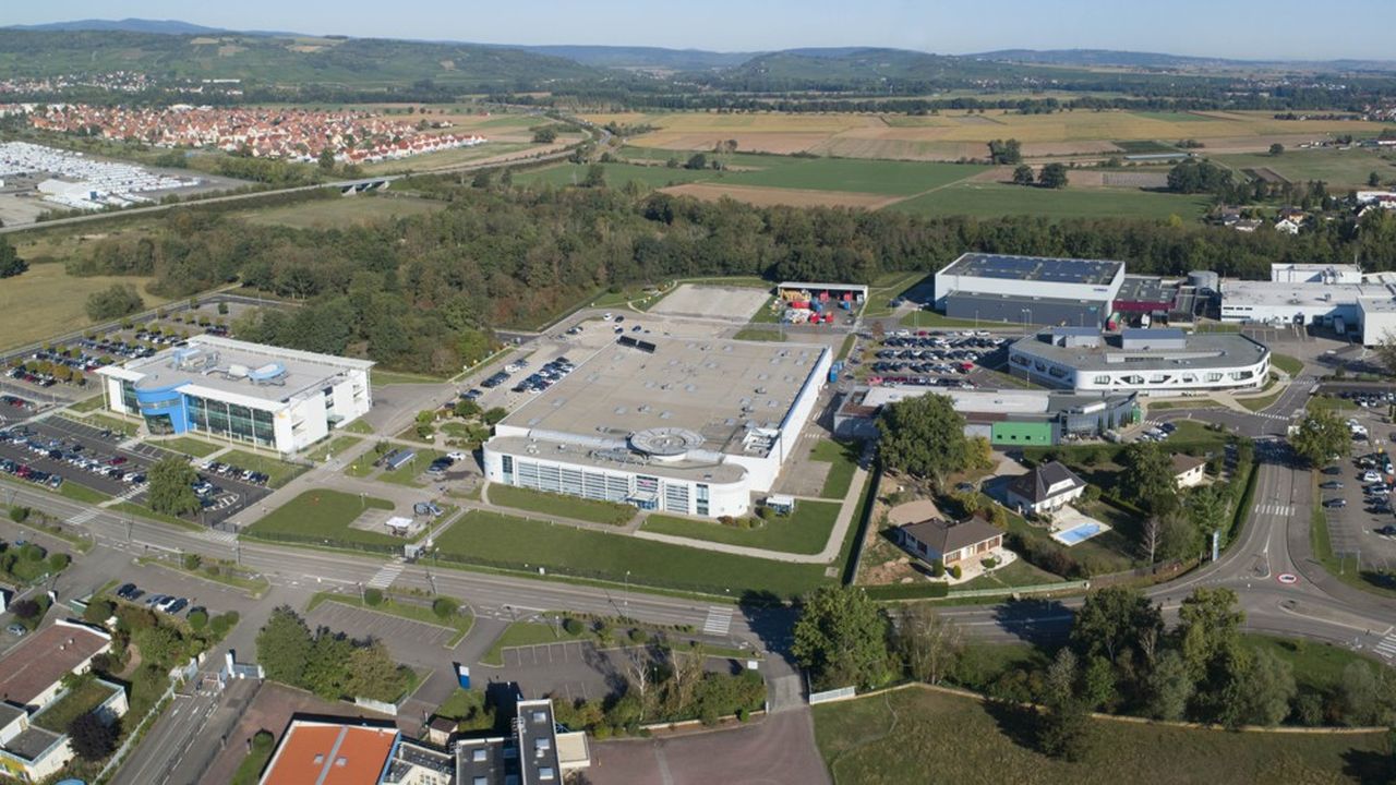 Le groupe emploie 3.700 personnes en France, dont 1.700 à Molsheim, troisième site du groupe à l'échelle mondiale.