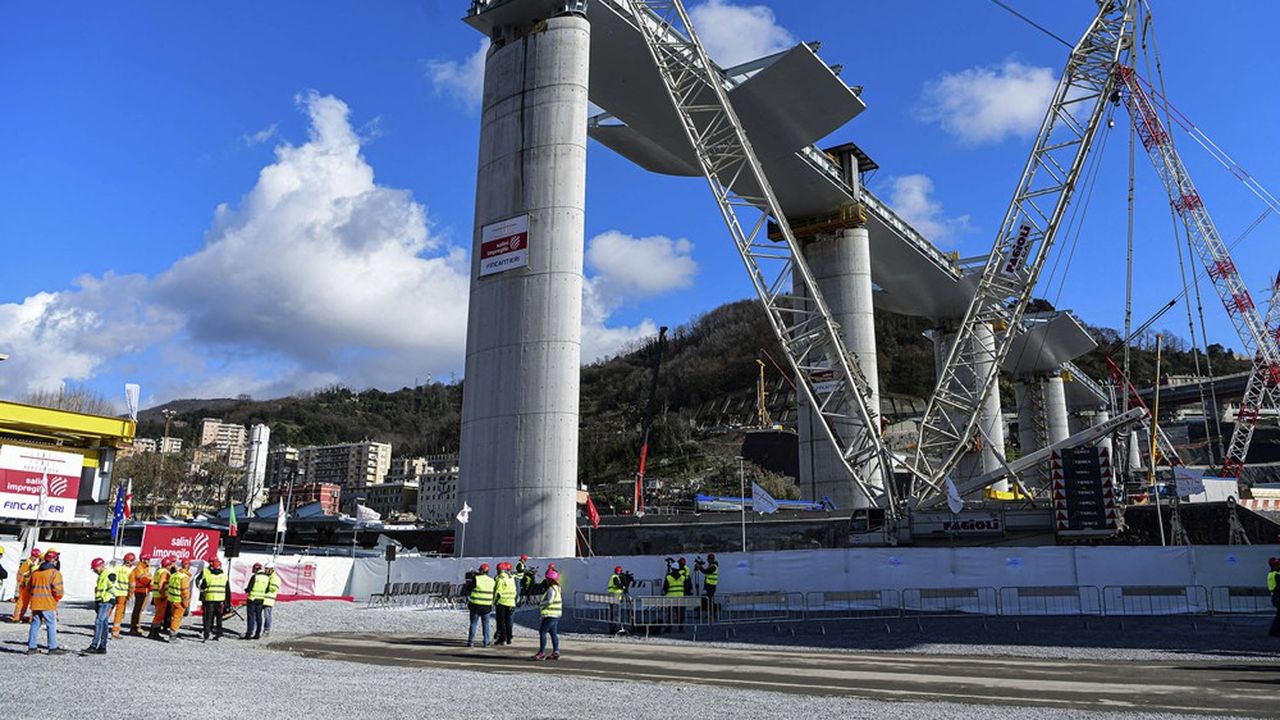 Webuild (ex-Impregilo Salini), numéro un du BTP en Italie, participe notamment à la reconstruction du pont Morandi à Gênes.