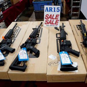 En 2020, les ventes d'armes ont atteint un record jamais atteint aux Etats-Unis.