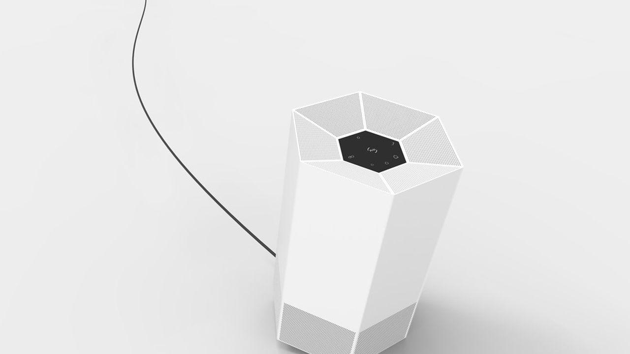 JVD a soigné le design de l'appareil, dont la forme hexagonale a été imaginée par le concepteur belge Ramy Fischler (RF Studio).
