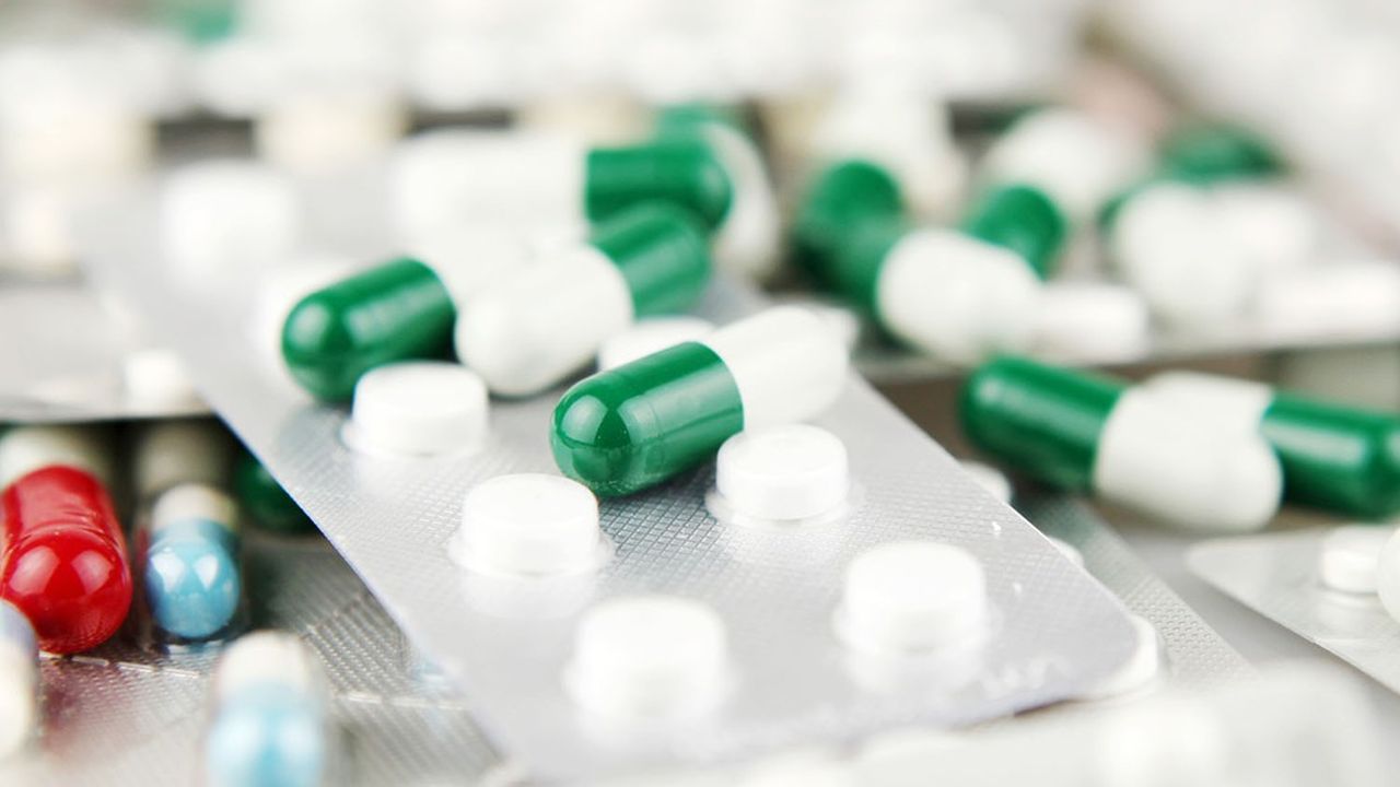 En France, selon l'Autorité de la concurrence, en 2019, la vente en ligne des médicaments représentait 1 % du chiffre d'affaires de la vente de médicaments.