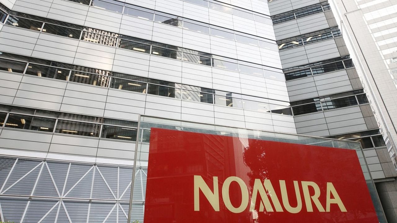 Lundi, Nomura Holdings a reconnu que sa filiale américaine risquait de perdre potentiellement jusqu'à 2 milliards de dollars dans la déroute du fonds américain.