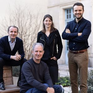 L'équipe de Ring Mission démarre avec quatre personnes, dont Nicolas Celier (en bas), cofondateur, Daphné Gurs et Laurent Babut (à droite).