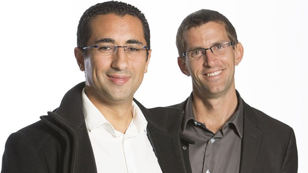 A droite, Stéphane Bascobert, le président d'Innov'ATM et, à gauche, Amine Karray, le directeur général.