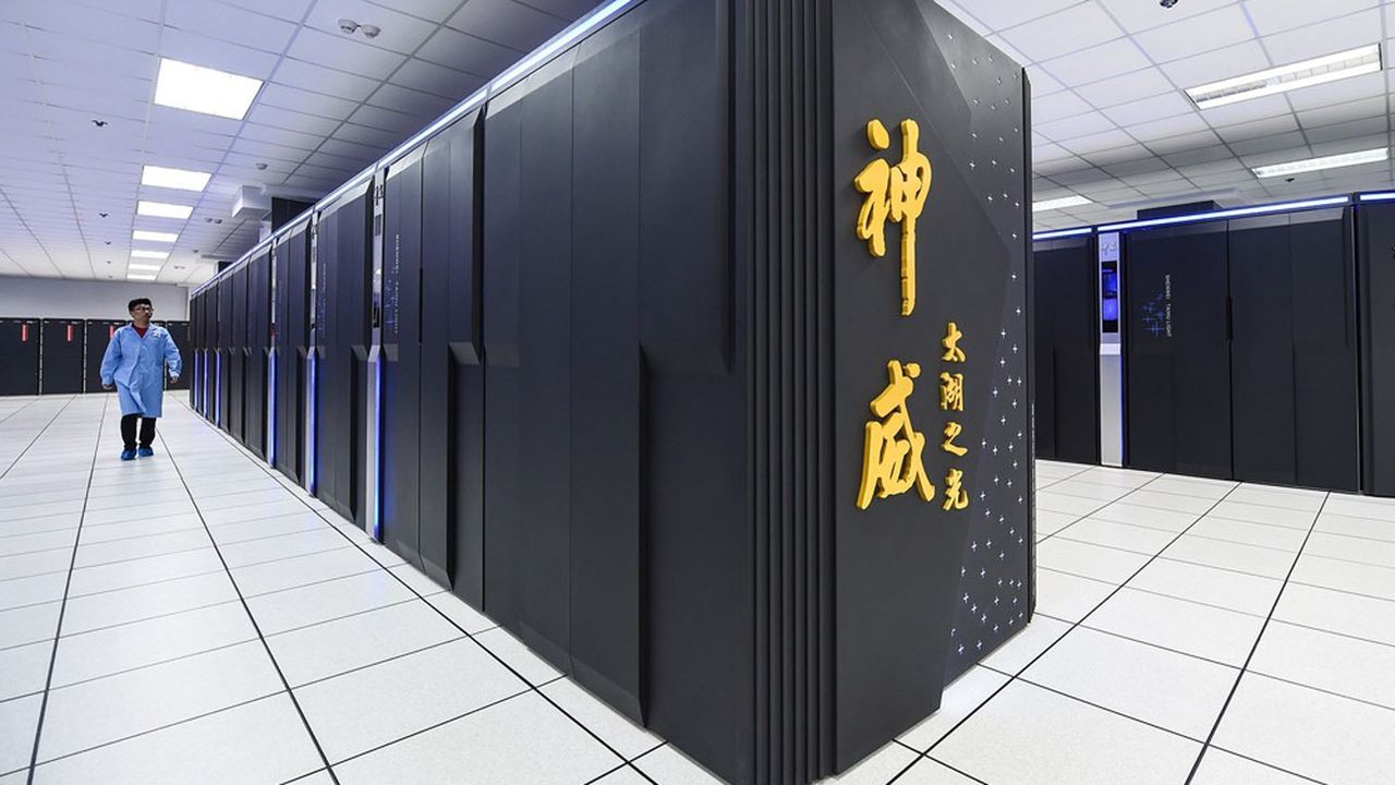 Jusqu'en 2018, le supercalculateur chinois Sunway TaihuLight était le plus puissant au monde, avant d'être dépassé par deux machines américaines et une japonaise.