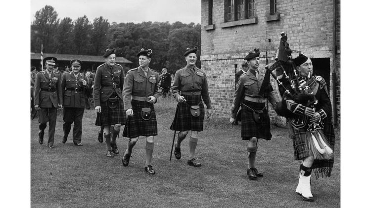 1955 : Queens Own Cameron Highlanders