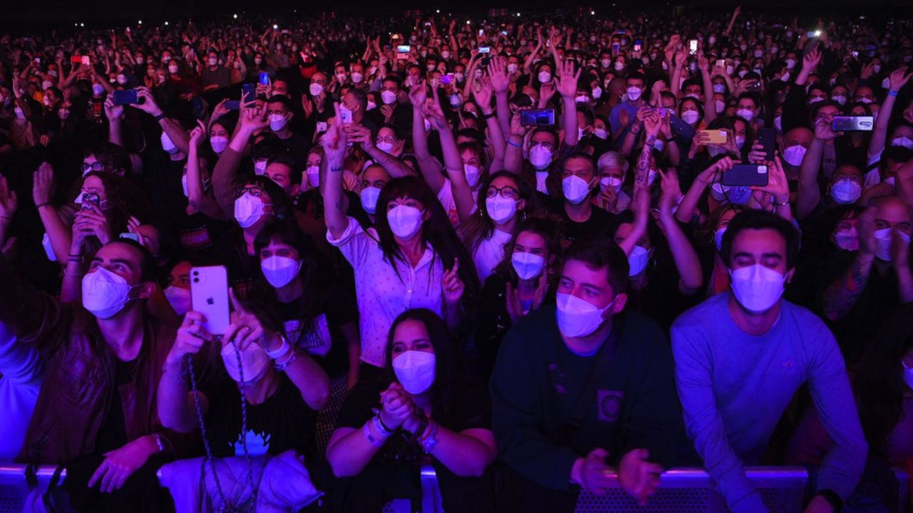 Concert test de Barcelone avec 5.000 personnes non distanciées, le 27 mars dernier.