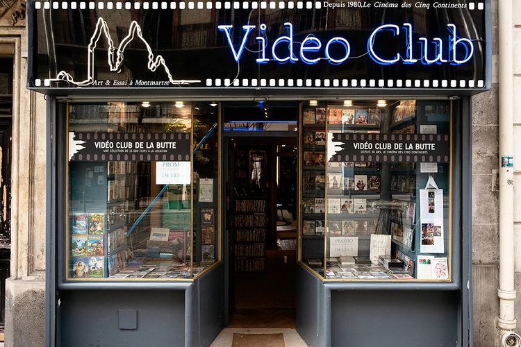 Après des débuts dans le porno en 1980, le Vidéoclub de la Butte est devenu résolument cinéphile dès 1982, en misant notamment sur les films en VO. © Mathieu Zazzo pour «Les Echos Week-End»