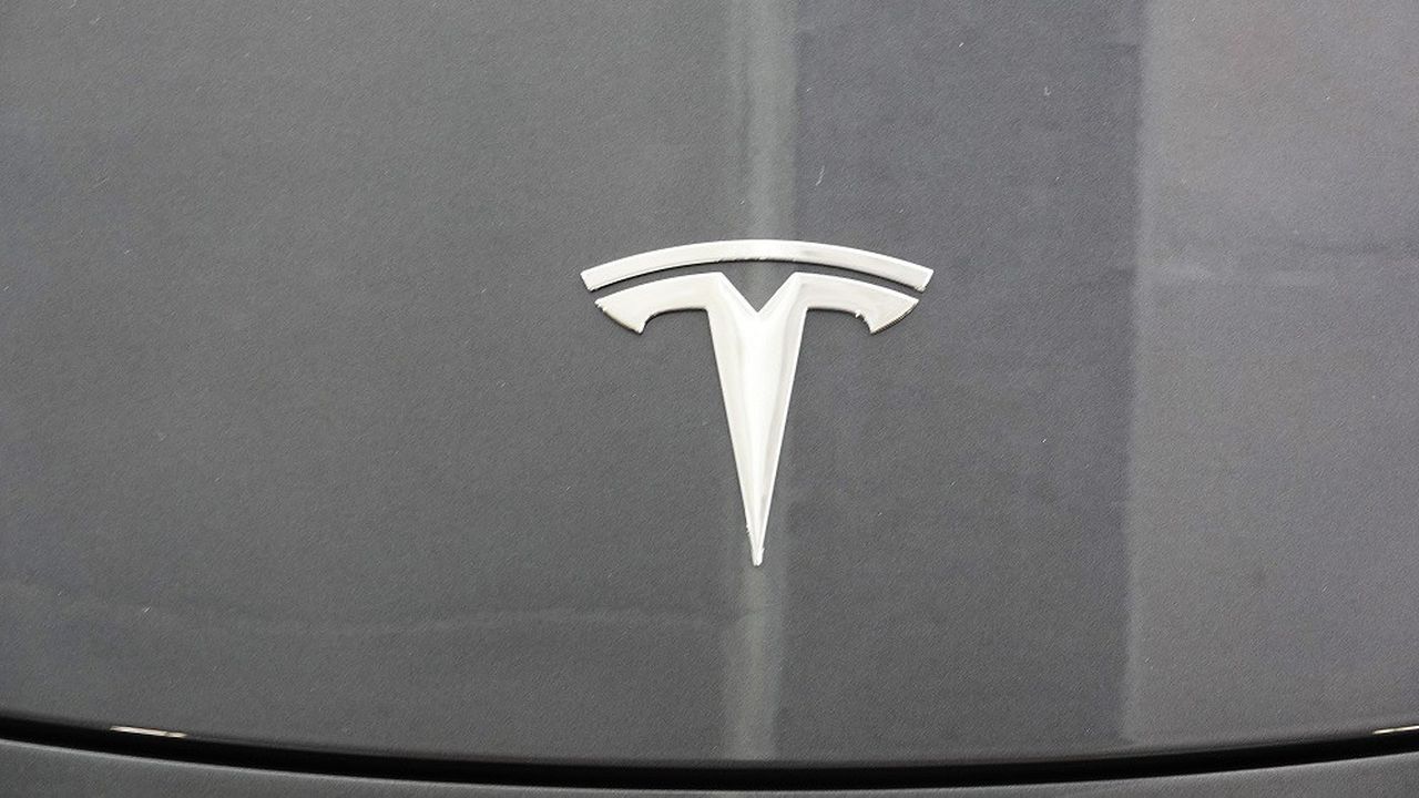 La Tesla concernée par l'accident est une Model S 2019.