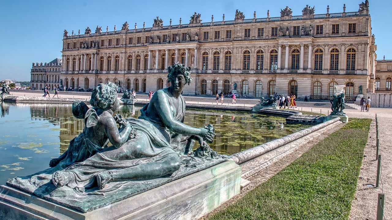 Une partie des étangs et rigoles servaient à l'origine à alimenter en eau le château de Versailles.