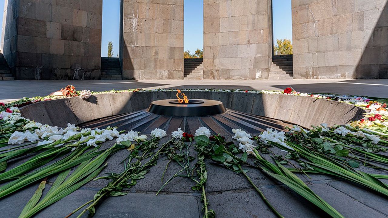 Le mémorial du génocide arménien à Erevan commémore les centaines de milliers de victimes du massacre planifié dans l'empire ottoman.