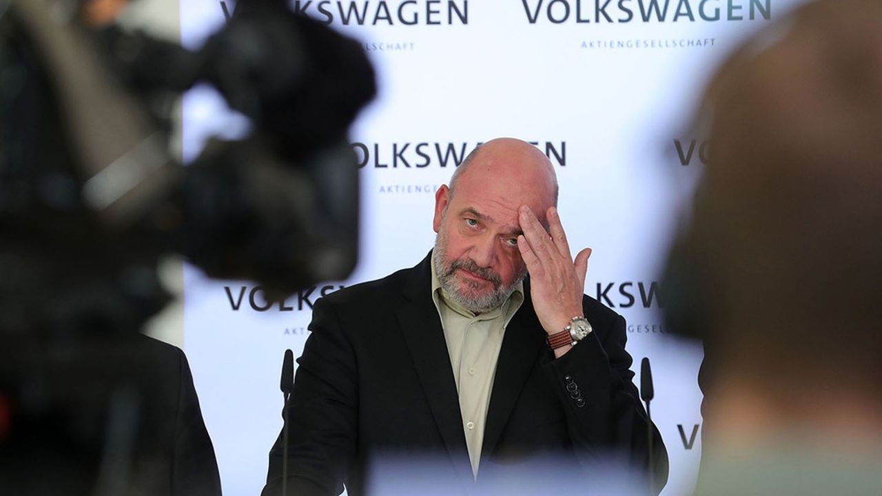 Président du comité d'entreprise de Volkswagen pendant toute la phase du Dieselgate, Bernd Osterloh part participer à la restructuration de la filiale camion du groupe.
