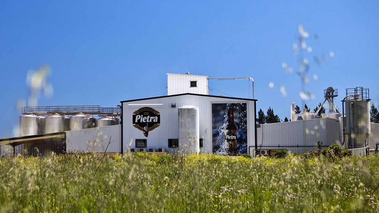 La Brasserie Pietra, qui produit annuellement 100.000 hectolitres de bière, a amorcé son virage écologique il y a plus de dix ans.