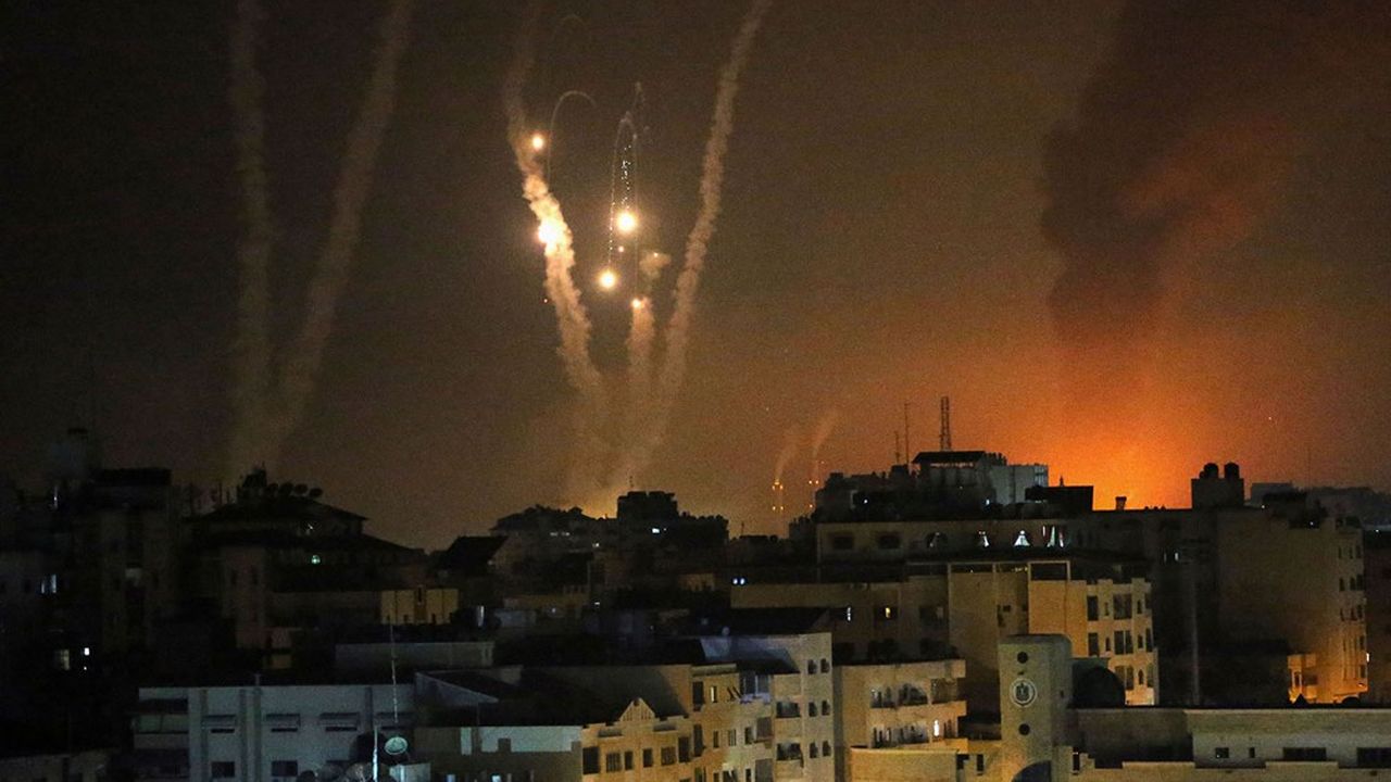 Israël a répondu par d'importants raids aériens aux tirs de roquettes depuis la bande de Gaza.