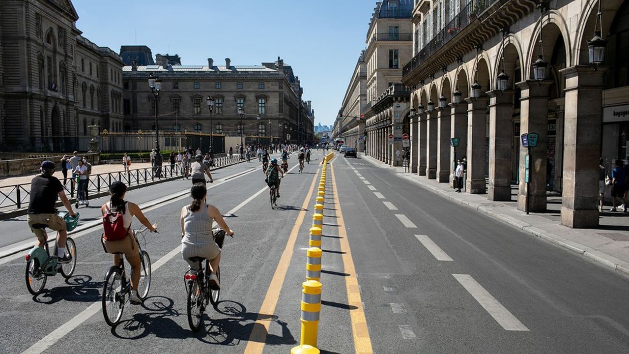 Rue de Rivoli, la diminution de la circulation routière est déjà une réalité depuis la fin du premier confinement.