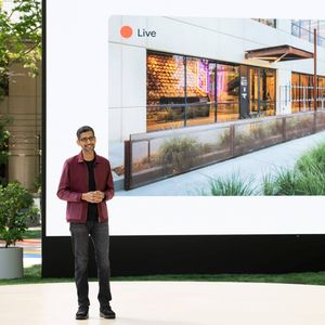 L'événement le plus attendu de la présentation de Sundar Pichai, le PDG de Google, était la présentation d'Android 12, qui devrait arriver sur le march�é d'ici à la fin de l'année.