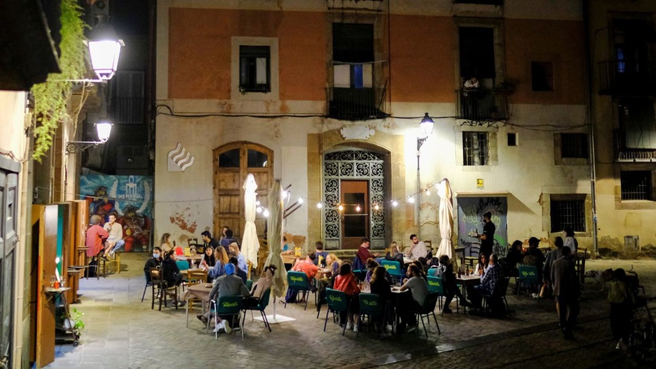 En Espagne, restaurants et bars ont pu rouvrir leurs portes ce mois-ci.