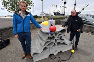Martin Perrot (à gauche) Renaud Dupuy de la Grandine. L'entreprise montpelliéraine Seaboost s'inspire de la nature pour restaurer la biodiversité marine et améliorer le bilan écologique d'ouvrages existants.