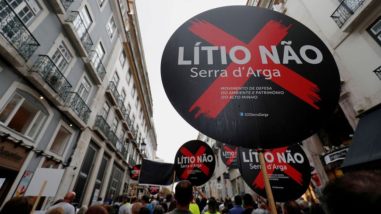 Des manifestations contre les projets miniers de lithium au Portugal en septembre 2019.