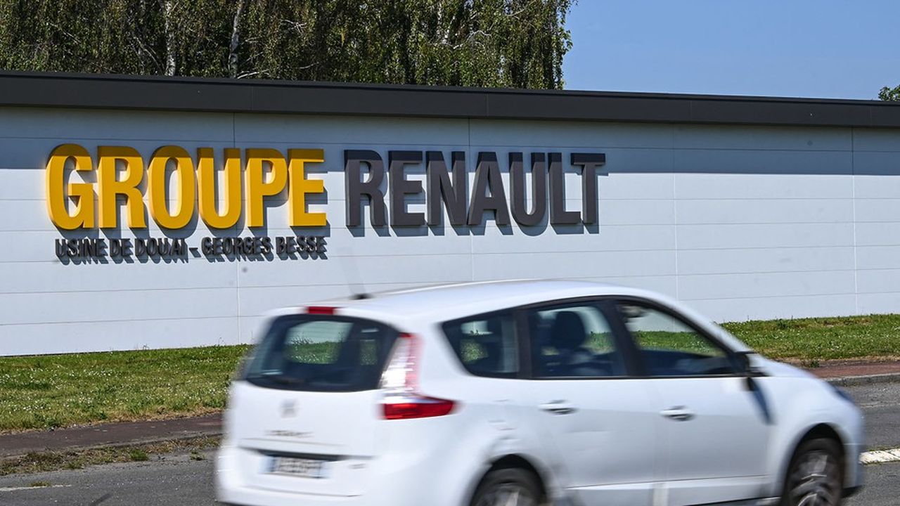 Renault cherche à adosser une usine de batteries à son site de Douai, dans le nord de la France, destiné à l'assemblage de véhicules électriques.