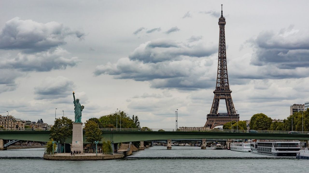 La statue de la liberté, à Paris.