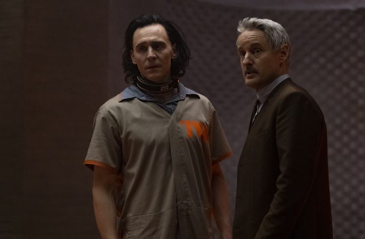 Loki (Tom Hiddleston) et Mobius (Owen Wilson).