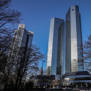 Deutsche Bank nourrit de fortes ambitions en France avec des recrutements dans les taux, changes et crédit, ainsi qu'en banque privée.