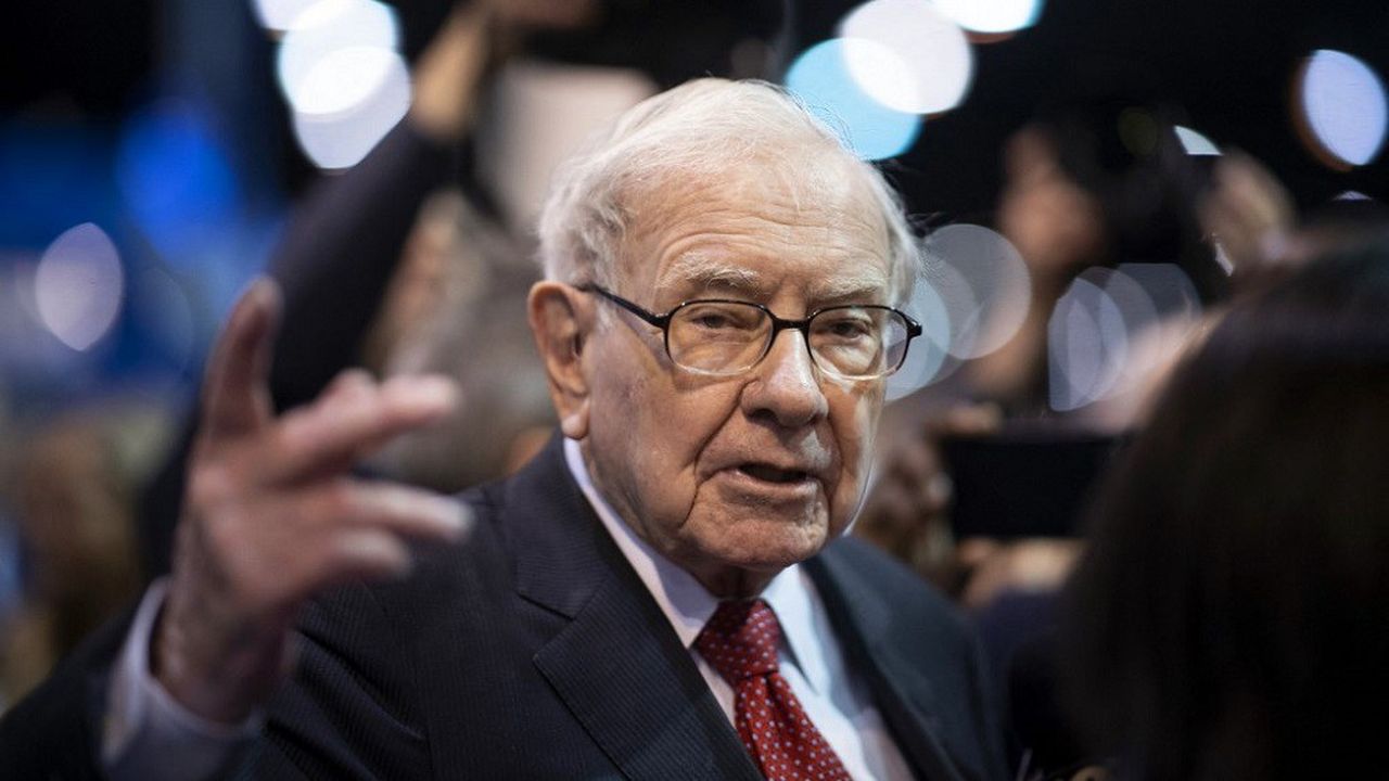 La fortune de Warren Buffett, 90 ans, est estimée à 104 milliards de dollars.