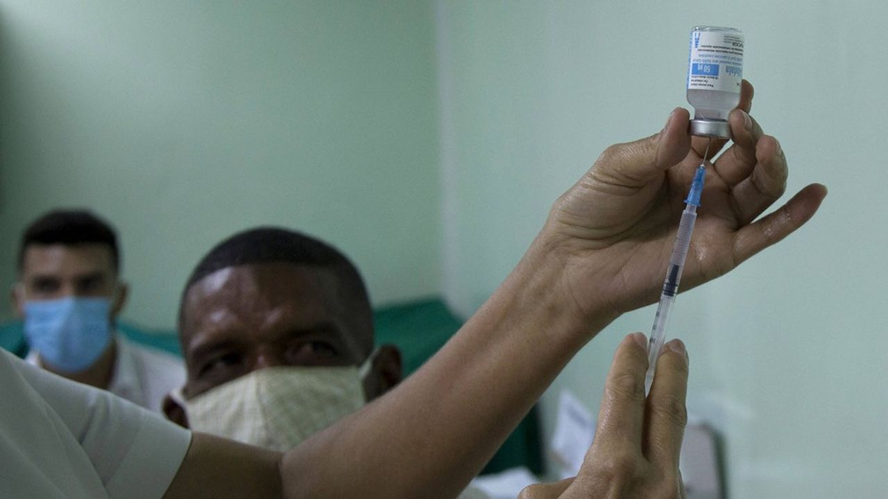 Le vaccin anti-Covid Abdala, en phase finale d'essais cliniques, doit recevoir l'autorisation des autorités cubaines fin juin ou début juillet.