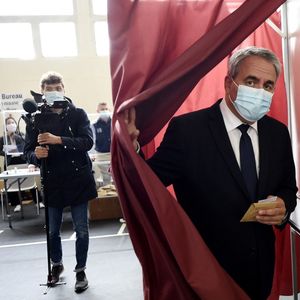 Xavier Bertrand, réélu ce dimanche à la tête de la région Hauts-de-France, est candidat à l'élection présidentielle de 2022. «Avec Macron, la guerre est déclarée depuis un moment», dit-il.