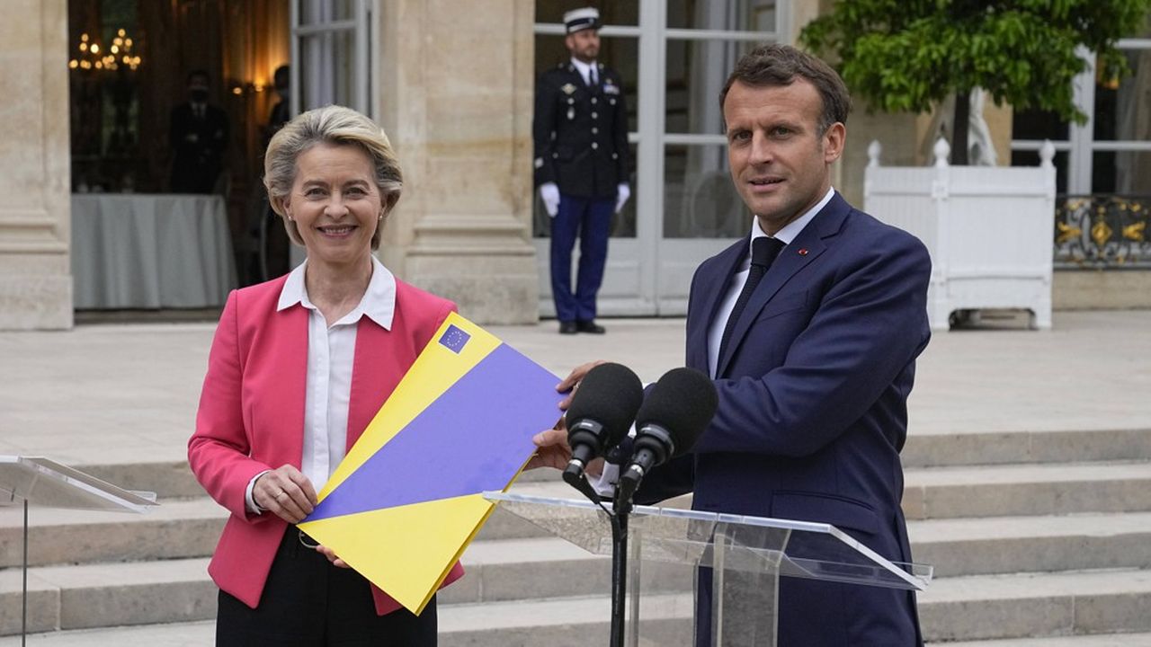 La présidente de la Commission européenne, Ursula von der Leyen, et le président Emmanuel Macron, à l'Elysée, le 23 juin.