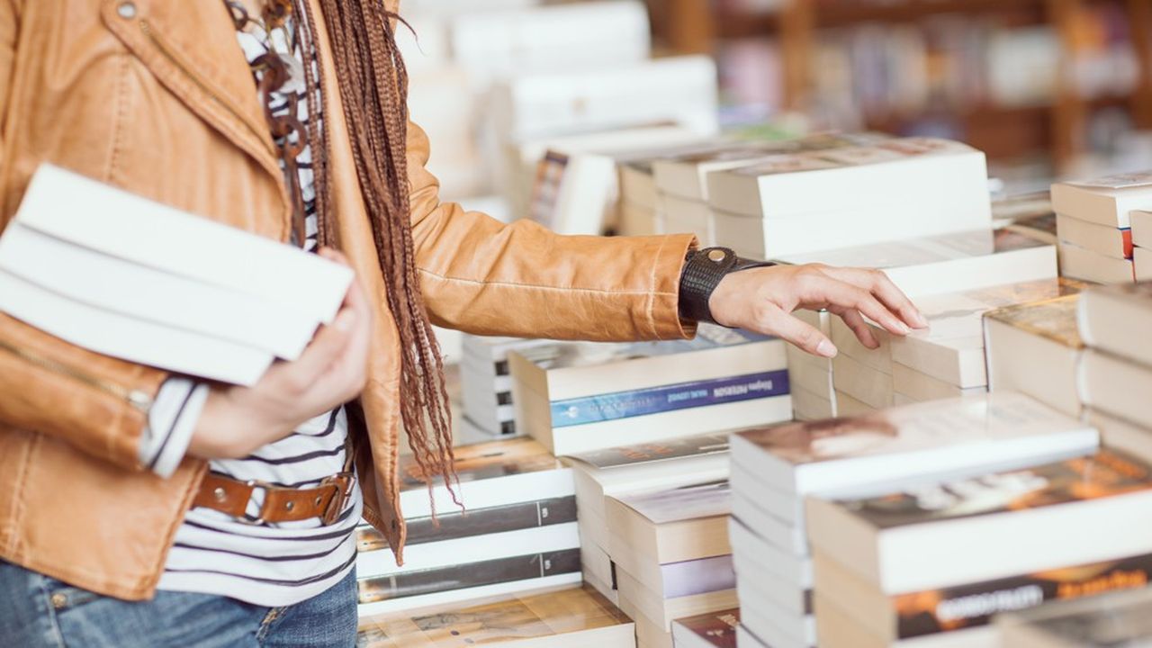 Les plus petites librairies, pesant moins de 300.000 euros par an, ont vu leur croissance bondir de 14,8 % en 2020.