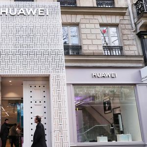 La boutique de Huawei dans le quartier Opéra à Paris.