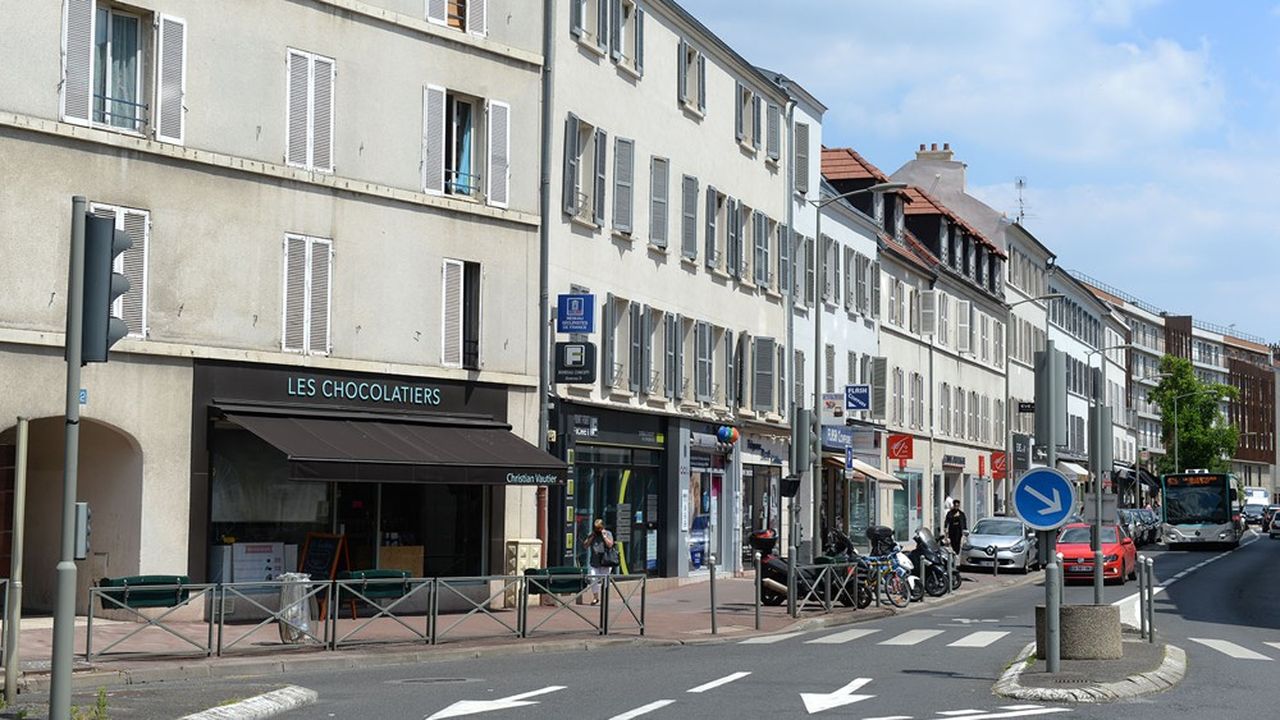Le centre-ville de Sèvres souffre aujourd'hui d'espaces publics peu lisibles et vieillissants.