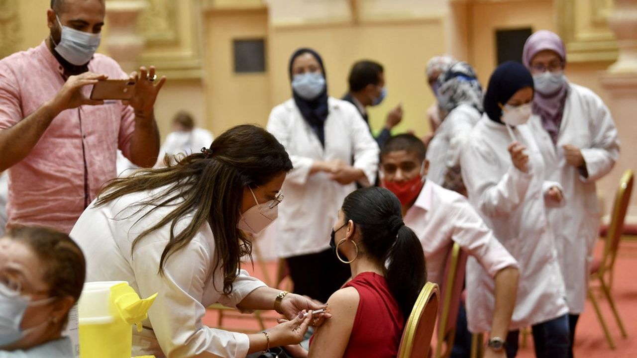 Seulement 11 % de la population tunisienne a reçu une dose de vaccin anti-Covid, et 5 % deux doses.