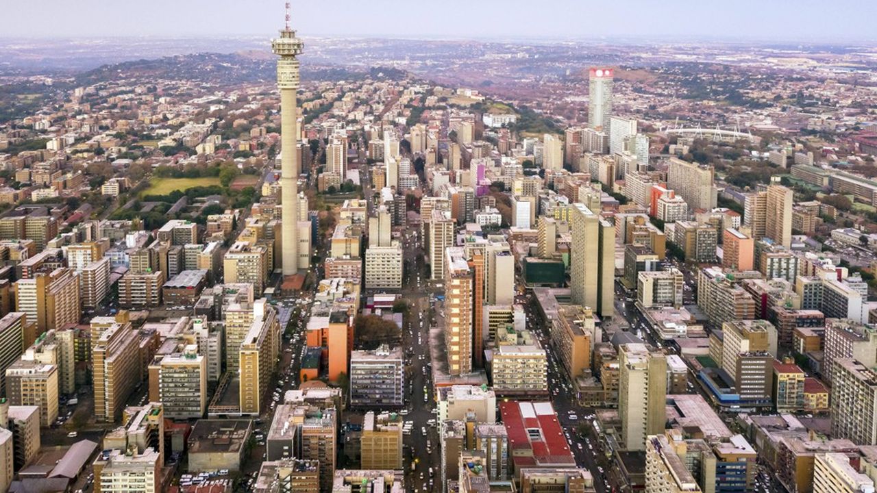 La Bourse de Johannesburg et le rand sont de nouveau sous pression.