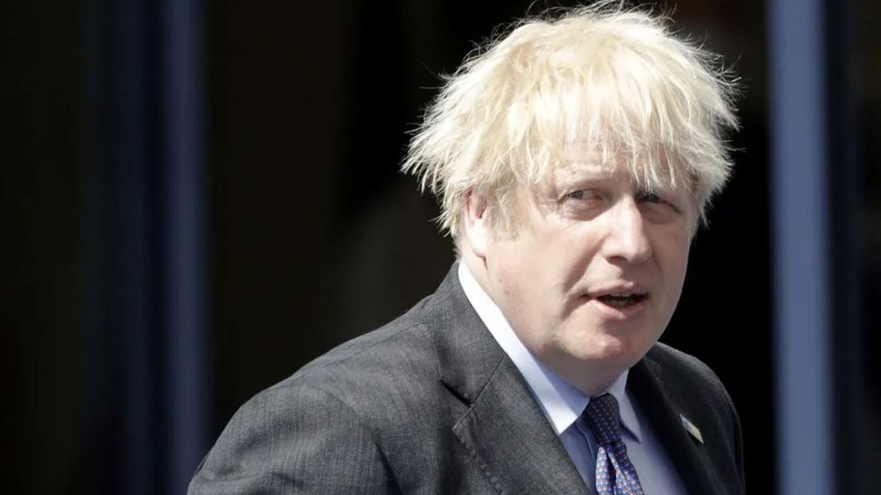Cas contact, Boris Joshnson sera bien à l'isolement dans sa résidence de campagne et se concentrera sur les affaires essentielles du gouvernement.