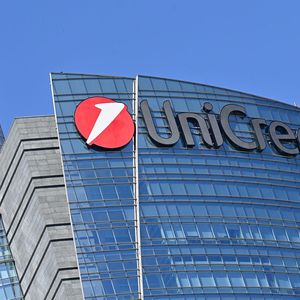 UniCredit s'attend à un bénéfice net opérationnel supérieur à 3 milliards d'euros en 2021.