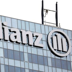 Le titre Allianz dévissait à la Bourse de Francfort lundi