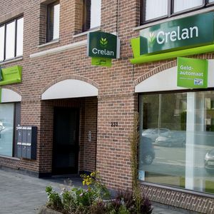 Crelan Banque compte quelque 500 agences en Belgique.