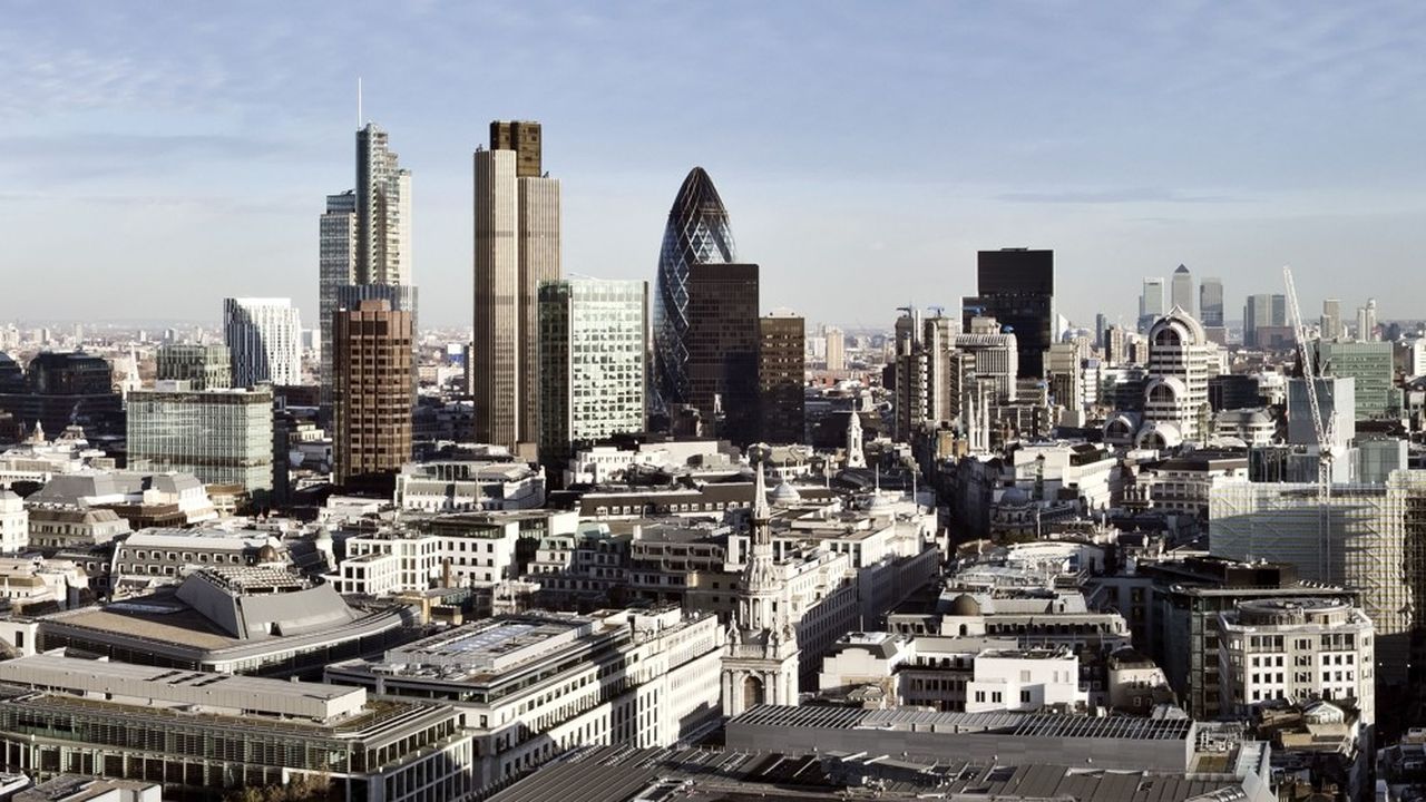 La City de Londres est la place leader sur le marché mondial des monnaies avec près de 3.000 milliards de dollars par jour en avril.