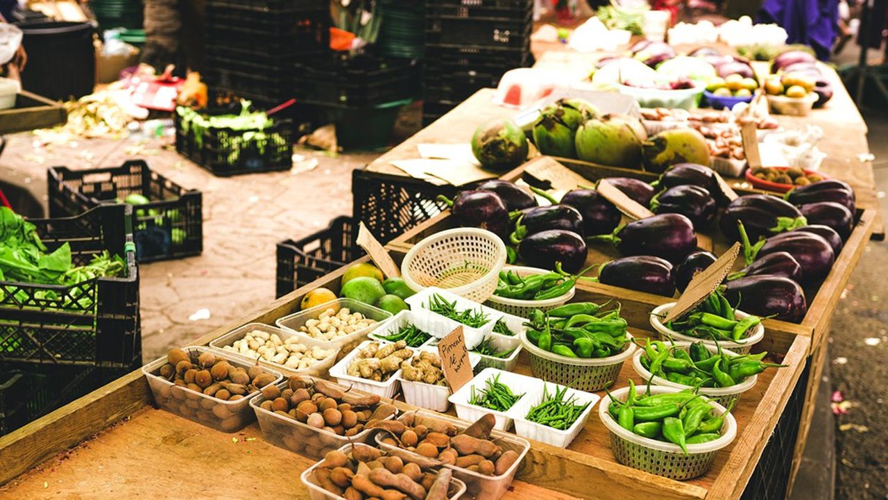 Les fruits et légumes font partie de la liste des « produits emblématiques » dont l'évolution des prix sera surveillée par un baromètre.