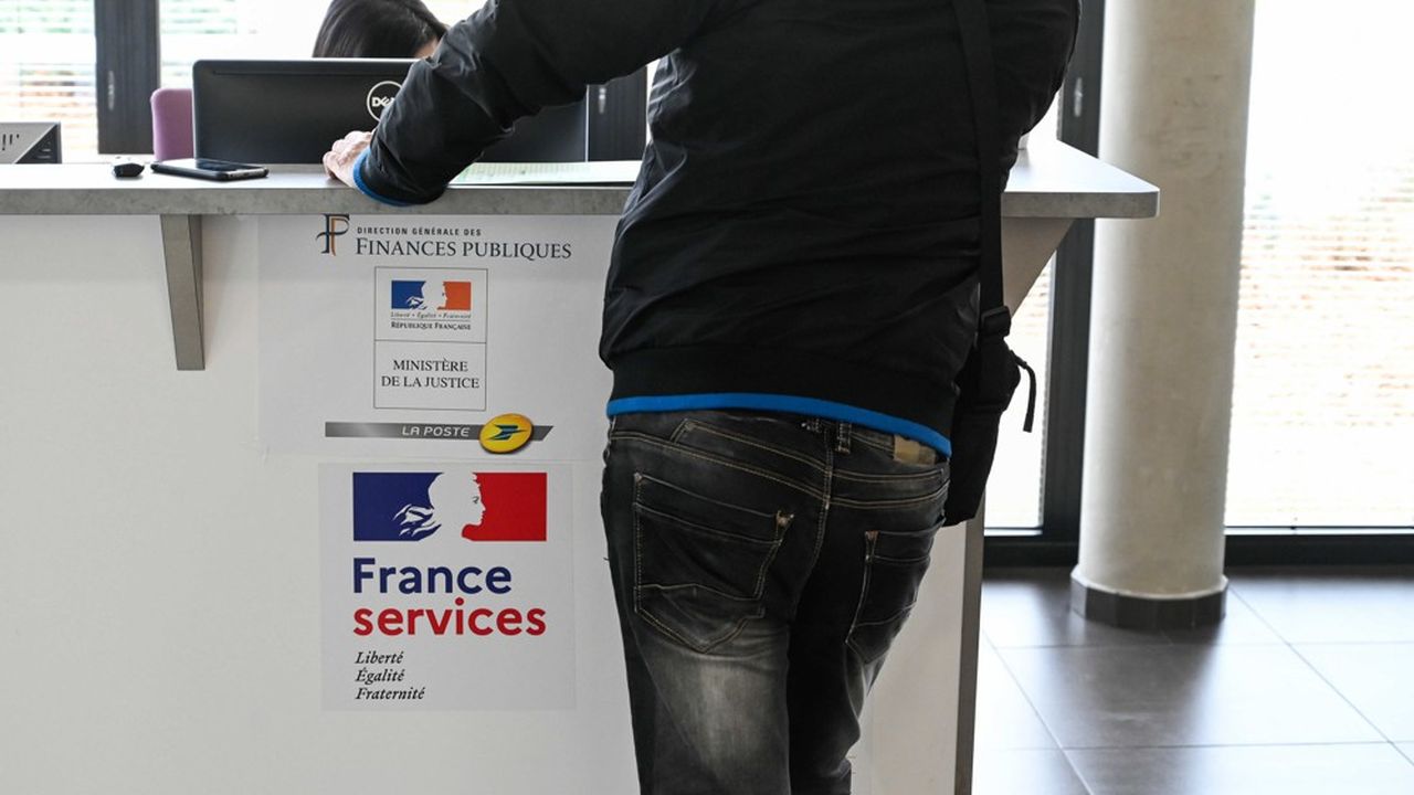 Un guichet d'accueil France services à Mornant (Rhône).