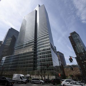 Pour Goldman Sachs, ce projet de cotation est un moyen de poursuivre son recentrage sur la gestion d'actifs et la gestion de patrimoine.
