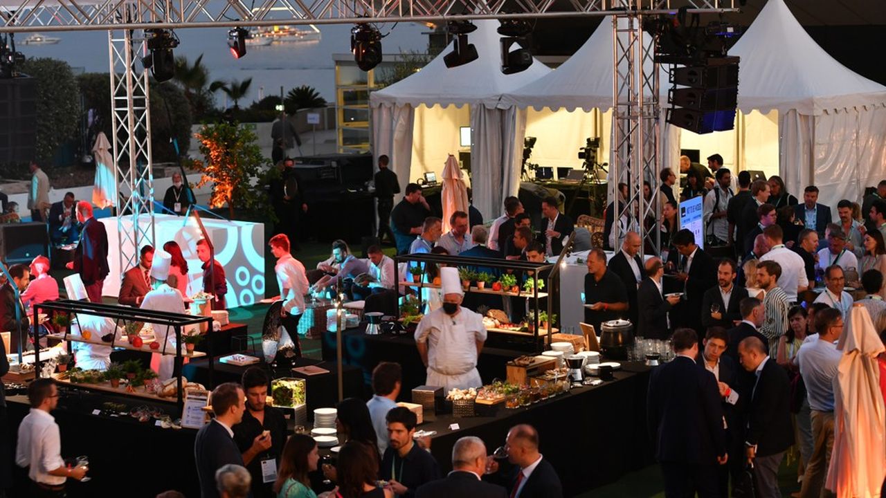 Lundi soir, les professionnels de l'immobilier ont pu se retrouver lors du cocktail d'ouverture de la grand-messe du secteur, à Cannes.